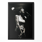 Amy Winehouse 2007 Hultsfred Festival black and white live portrait poster in a premium classic black wooden frame by POSTEREVER.