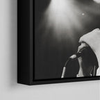 Corner macro of the elegant floating gap and fine finish of the black floating canvas frame.