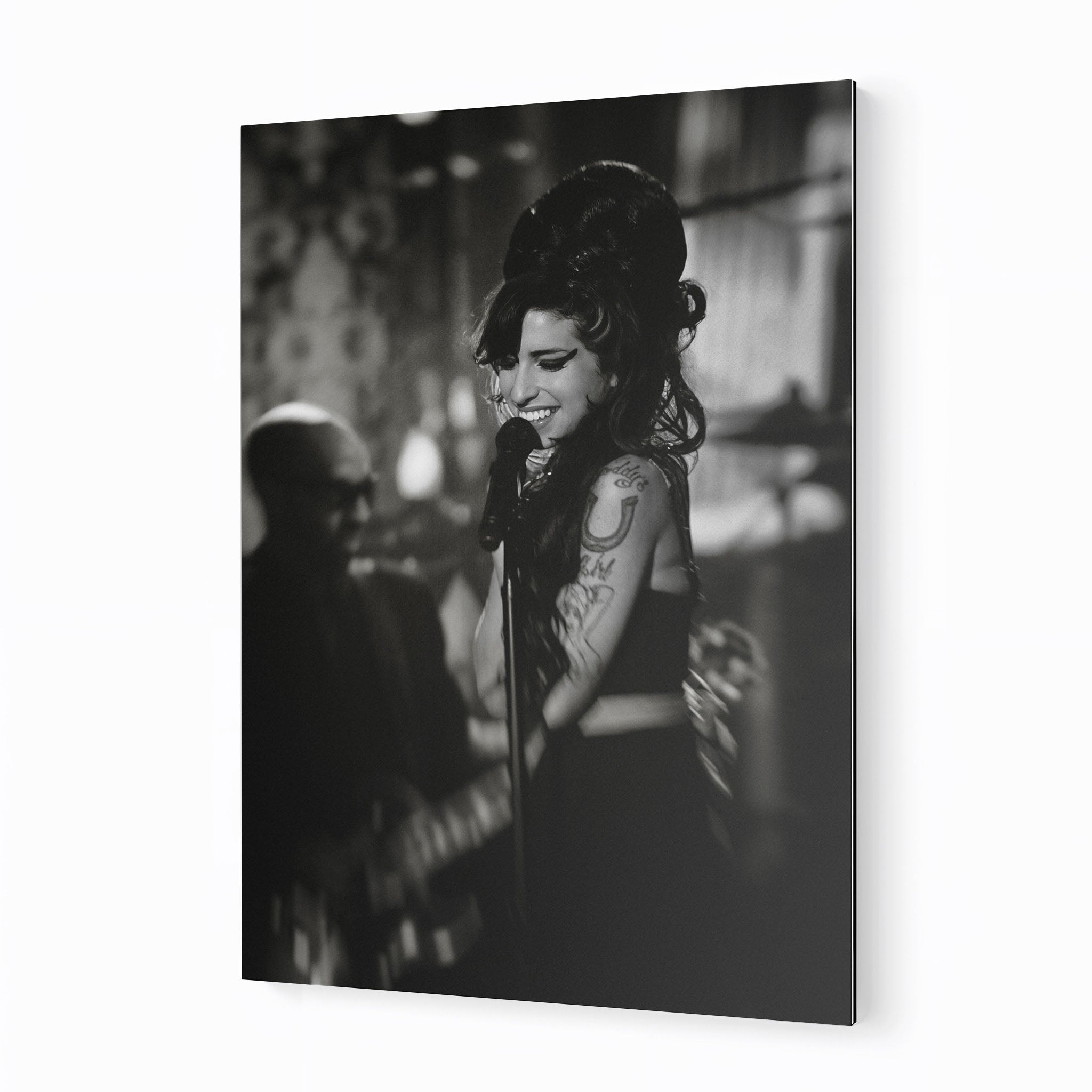 Premium black and white metal print of Amy Winehouse at the 2008 Grammy Awards on an industrial-grade aluminum panel.