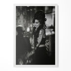 Amy Winehouse 2008 Grammys black and white poster in a modern minimalist white wooden frame by POSTEREVER.