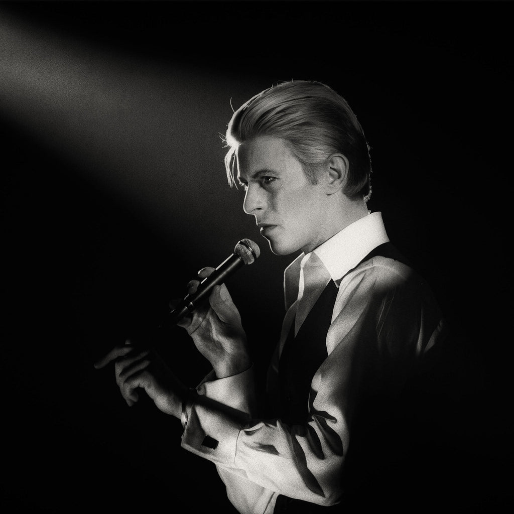 Medium zoom highlighting the rich black and white tonal range of the David Bowie 1976 Isolar Tour fine art print.