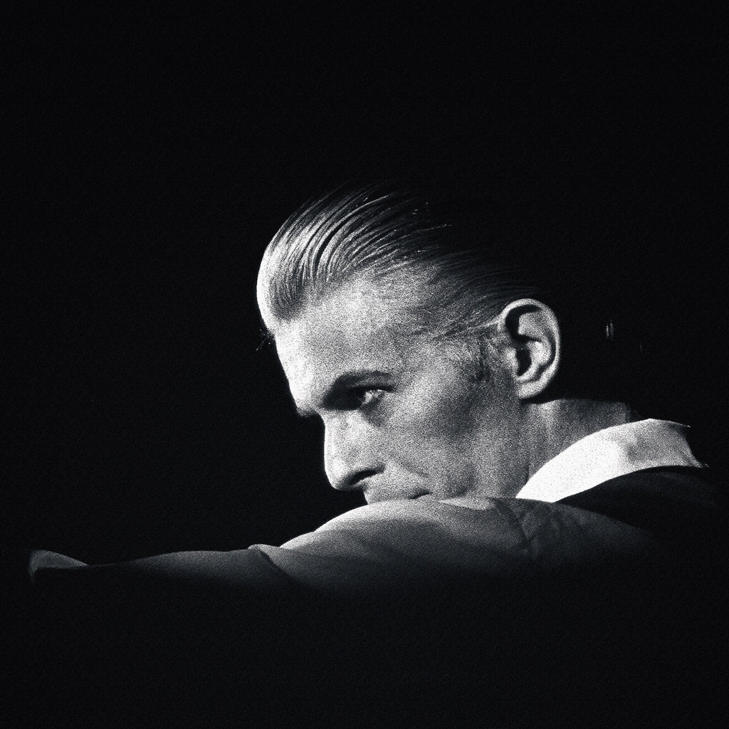 Medium zoom highlighting the rich black and white tonal range of the David Bowie 1976 Isolar Tour fine art print.