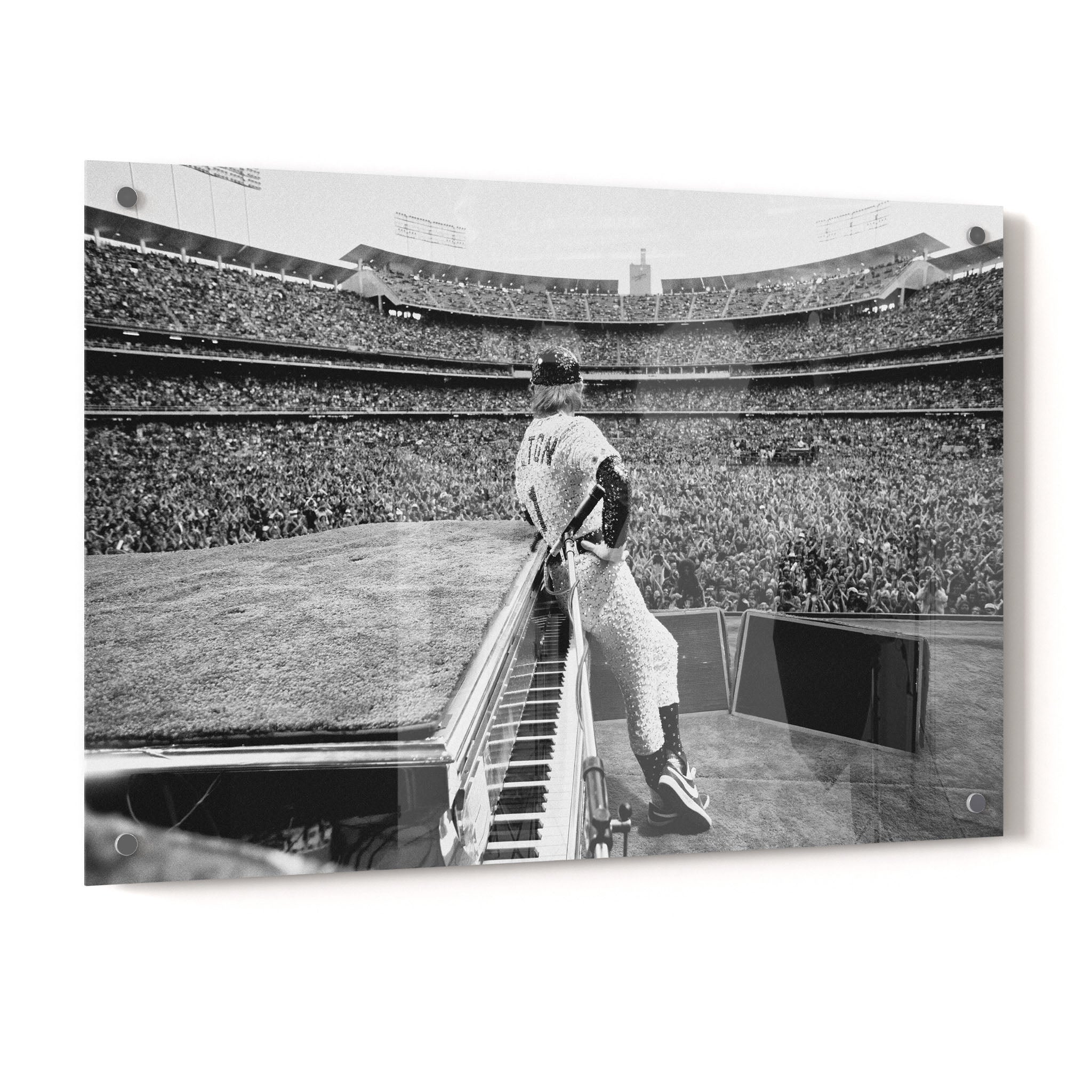 Crystal-clear acrylic glass black and white art print of Elton John 1975 with polished edges.