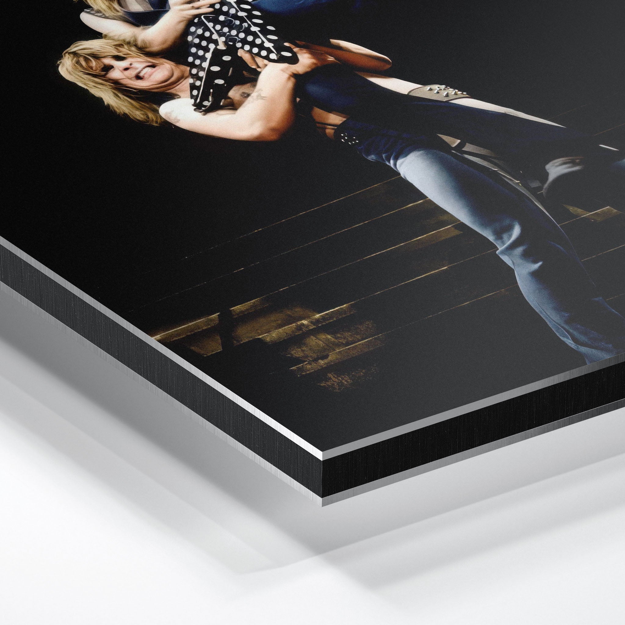 Close-up of the aluminum edge on the Ozzy and Randy Rhoads colour metal print