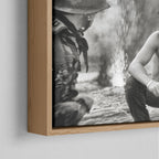Corner close-up of the natural oak floating frame on the Apocalypse Now Kilgore black and white canvas