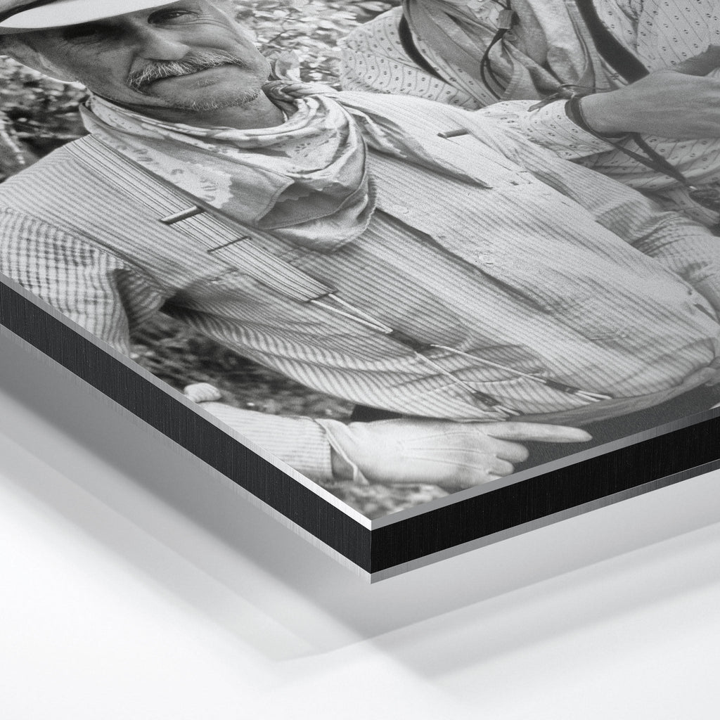 Close-up of the aluminum edge on the Lonesome Dove black and white metal print