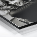 Close-up of the aluminium edge on the Stevie Nicks black and white metal print