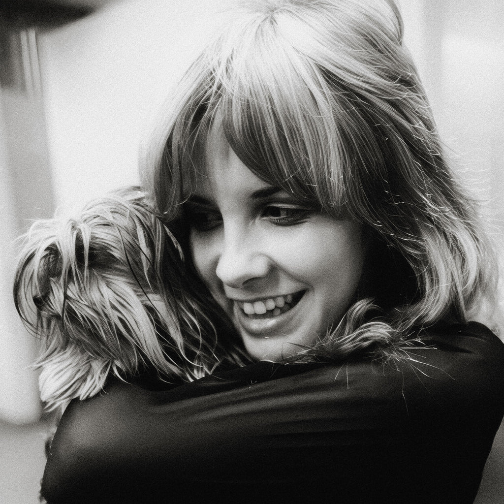Medium zoom highlighting the crisp detail and deep contrast of the Stevie Nicks black and white portrait print