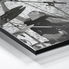 Close-up of the aluminium edge on the Stevie Nicks 1976 Oakland black and white metal print